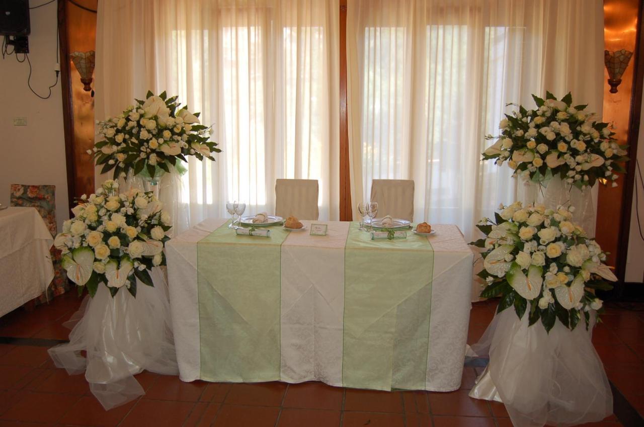 Hotel Lo Sciatore Cotronei Bagian luar foto