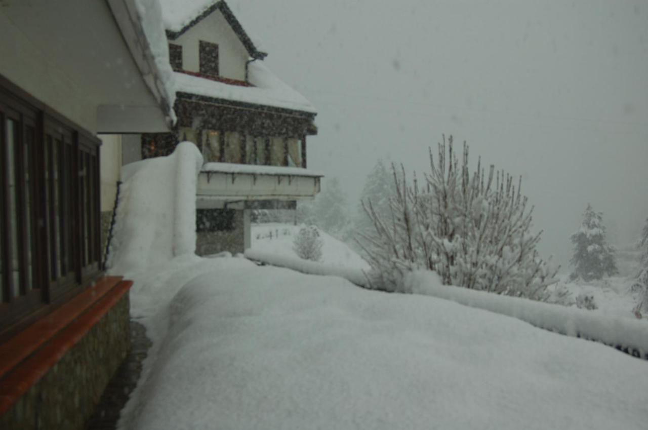 Hotel Lo Sciatore Cotronei Bagian luar foto
